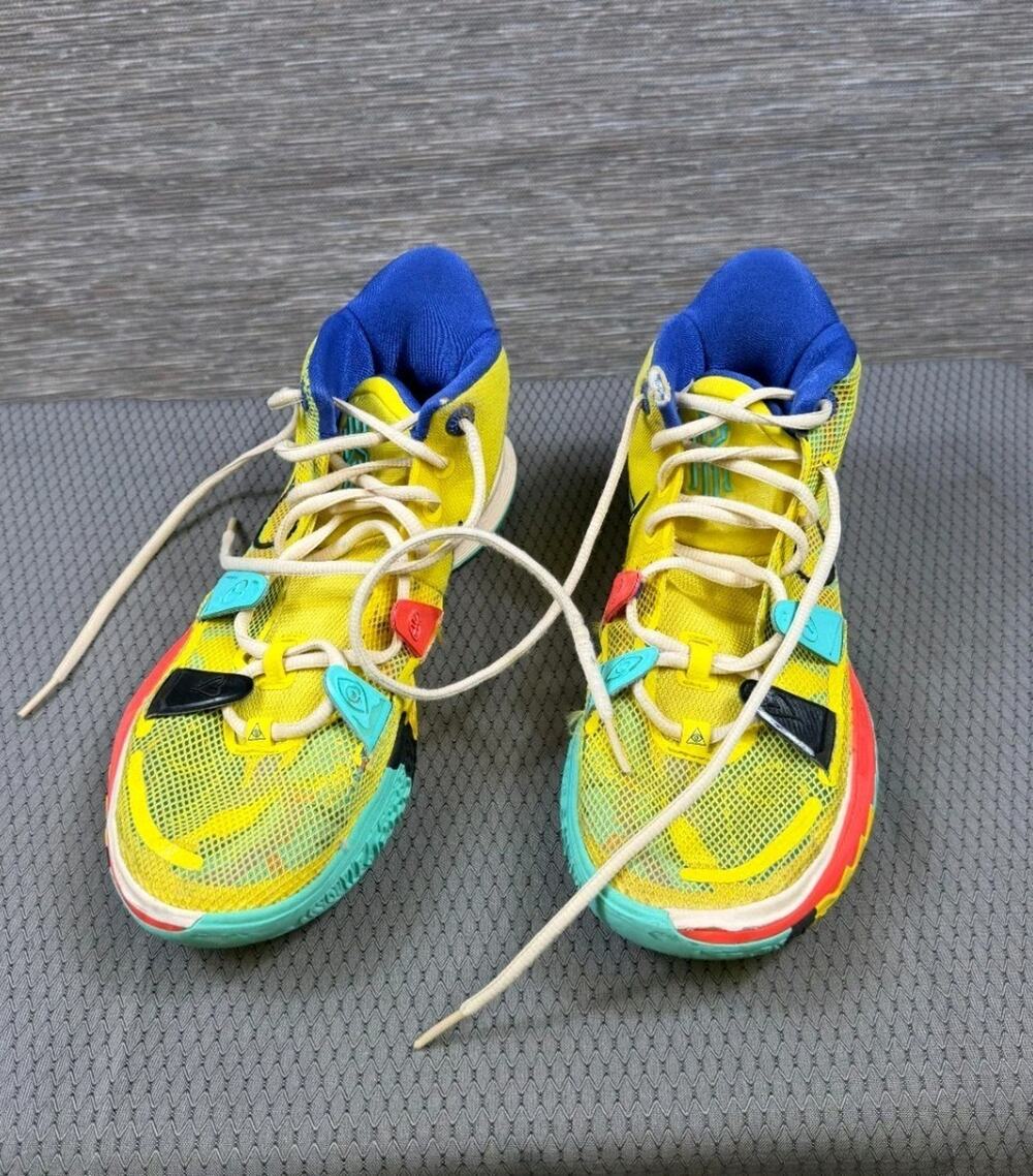 Nike Kyrie 7 1 World 1 People Yellow CQ9326-700 Men's Athletic Shoes Size 10